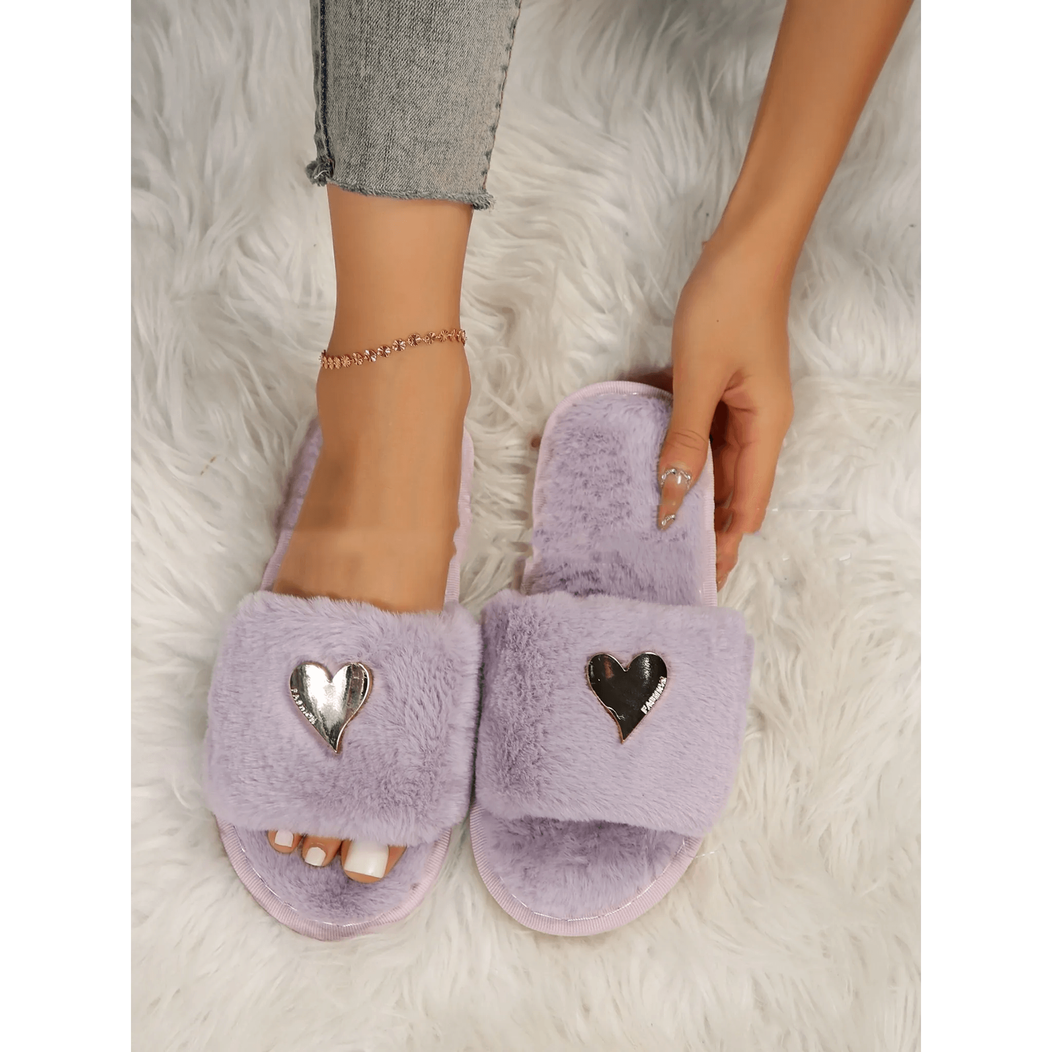 Women’s Fluffy Warm Fleece Slippers – Cozy Indoor Plush Flip Flops