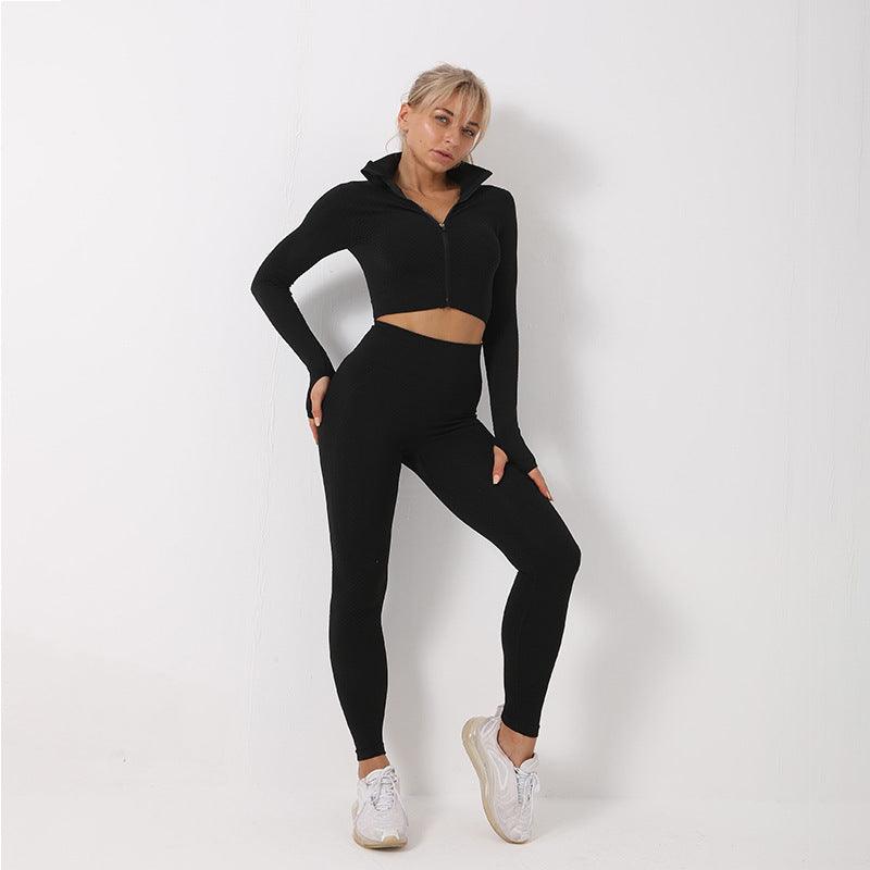 yoga set
seamless activewear
women’s gym clothing
fitness apparel
leggings
crop top