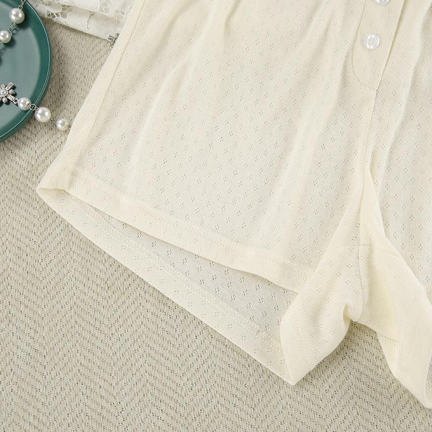 Knitted two-piece set
Long sleeve cardigan
Casual shorts outfit
Autumn fashion
Versatile fashion wearv