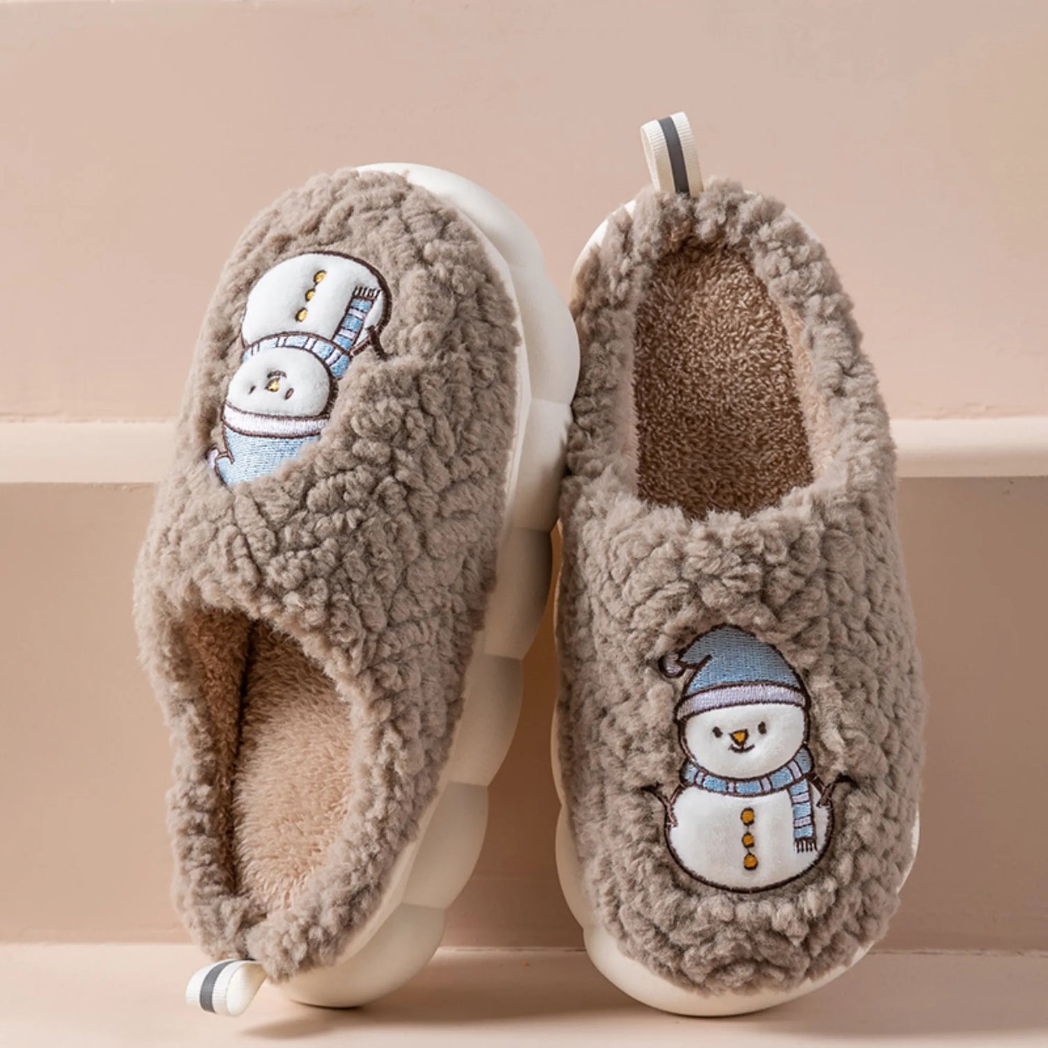 Snowman Plush Slippers – Warm, Anti-slip Thick-Soled Home Shoes