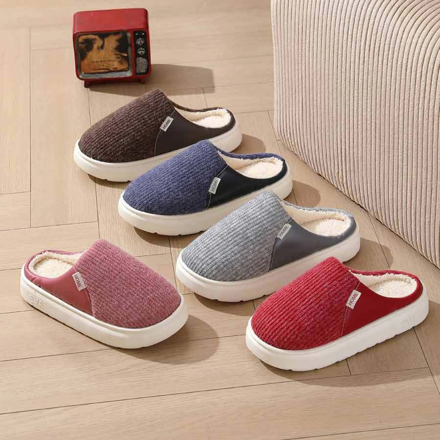 Men &amp; Women Winter Plush Home Slippers – Warm, Non-slip, Thick Bottom