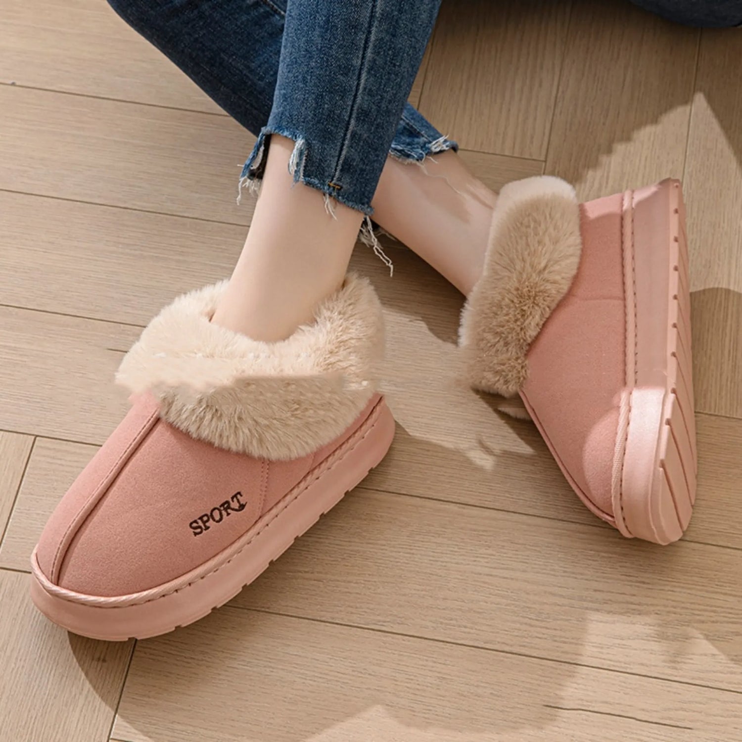 Plush Faux Fur Slippers for Women – Non-Slip, Mute Sole Indoor Comfort Shoes